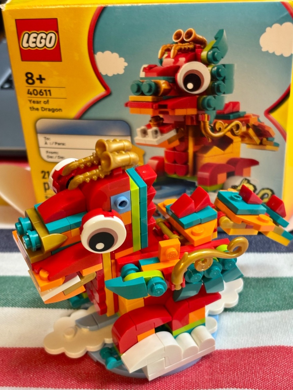 LEGO Lunar New Year "Year of the Dragon" (40611) with instructions & box.